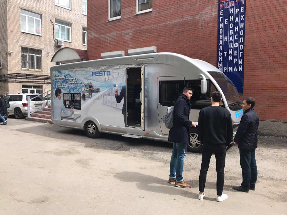 Выставка от Festo